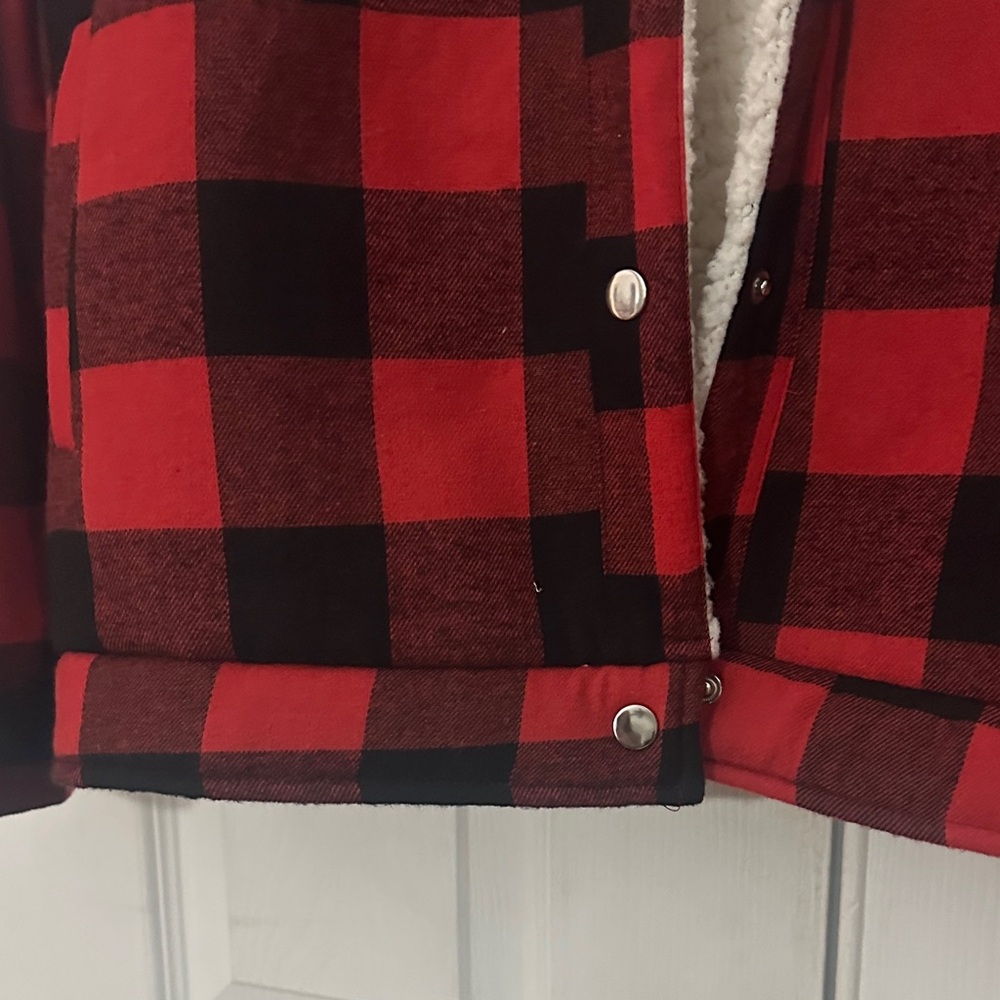 SHEIN Red and Black Plaid Utility Jacket - Picture 7 of 8